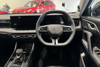 Vehicle Thumbnail 34