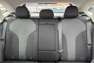 Vehicle Thumbnail 44