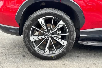 Vehicle Thumbnail 16