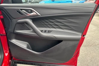 Vehicle Thumbnail 23