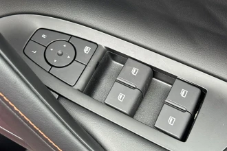 Vehicle Thumbnail 24