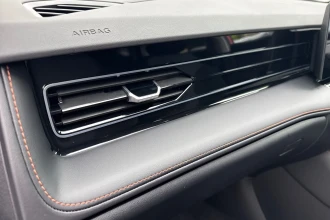 Vehicle Thumbnail 29