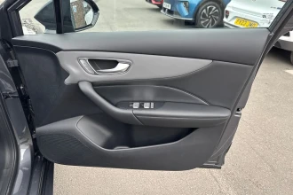 Vehicle Thumbnail 25