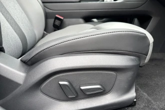 Vehicle Thumbnail 28