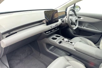 Vehicle Thumbnail 12