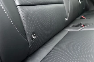 Vehicle Thumbnail 38