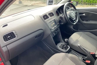 Vehicle Thumbnail 14