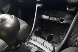 Vehicle Thumbnail 30