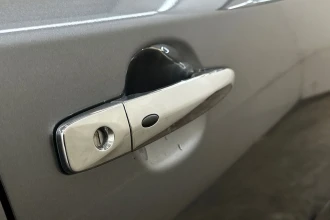 Vehicle Thumbnail 25
