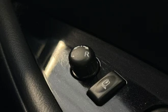 Vehicle Thumbnail 42