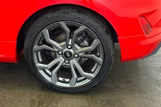 Vehicle Thumbnail 11