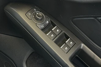 Vehicle Thumbnail 26