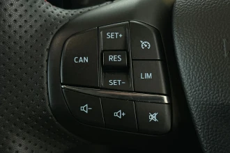 Vehicle Thumbnail 30