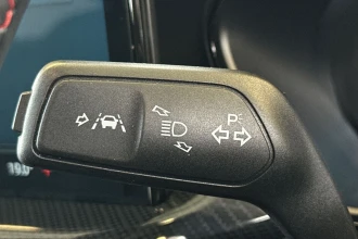 Vehicle Thumbnail 32