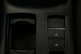 Vehicle Thumbnail 43