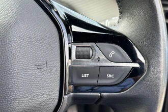 Vehicle Thumbnail 30