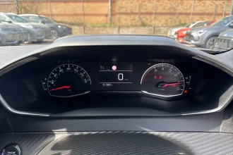 Vehicle Thumbnail 34
