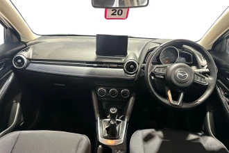Vehicle Thumbnail 13
