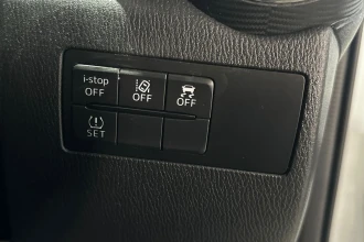 Vehicle Thumbnail 24