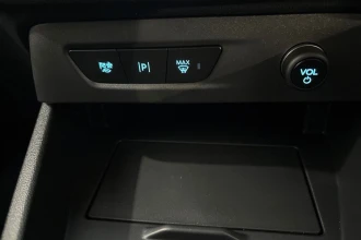 Vehicle Thumbnail 28