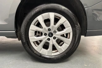 Vehicle Thumbnail 18