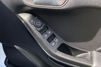 Vehicle Thumbnail 24