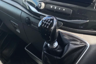 Vehicle Thumbnail 31