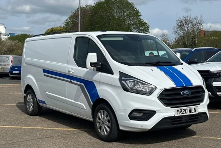 Ford Transit Custom Listing Image