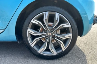 Vehicle Thumbnail 19