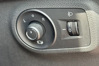 Vehicle Thumbnail 31