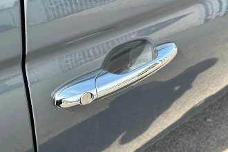 Vehicle Thumbnail 23