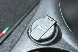 Vehicle Thumbnail 37