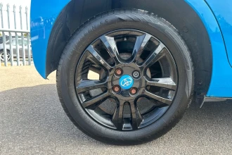 Vehicle Thumbnail 25