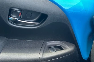 Vehicle Thumbnail 29
