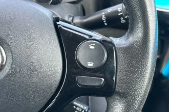 Vehicle Thumbnail 30