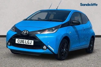 Vehicle Thumbnail 9