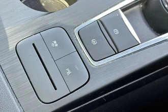 Vehicle Thumbnail 36