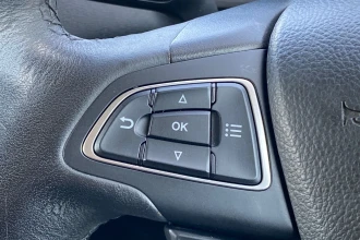 Vehicle Thumbnail 31