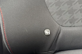 Vehicle Thumbnail 25