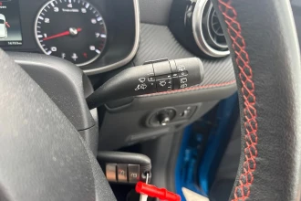 Vehicle Thumbnail 30
