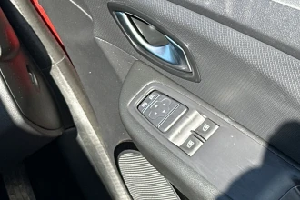 Vehicle Thumbnail 24