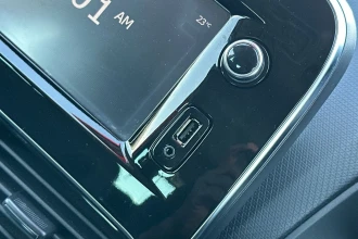 Vehicle Thumbnail 34