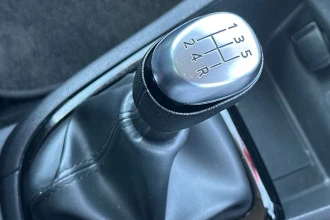 Vehicle Thumbnail 37