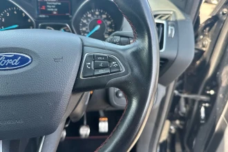 Vehicle Thumbnail 25