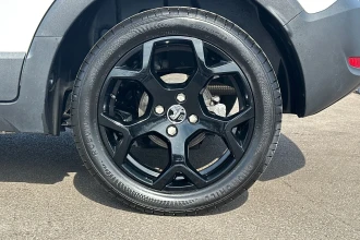 Vehicle Thumbnail 18