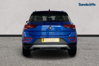 Vehicle Thumbnail 6
