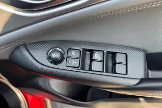 Vehicle Thumbnail 25