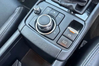 Vehicle Thumbnail 34