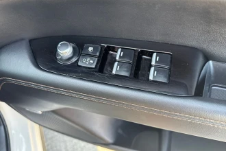 Vehicle Thumbnail 21