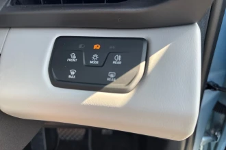 Vehicle Thumbnail 21